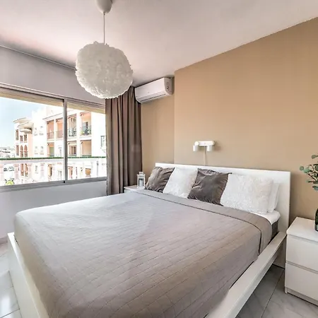 Ferienwohnung Fantastic Penthouse With Roof Terrace In The Heart Of Nerja Exterior foto