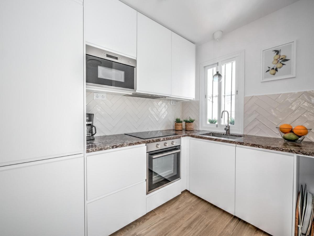 Fantastic Penthouse With Roof Terrace In The Heart Of Apartment