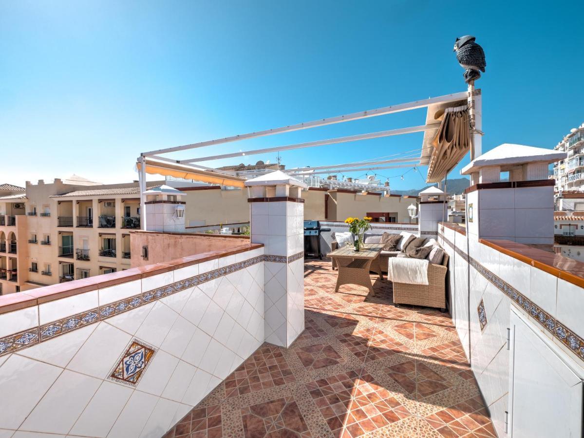 Fantastic Penthouse With Roof Terrace In The Heart Of *