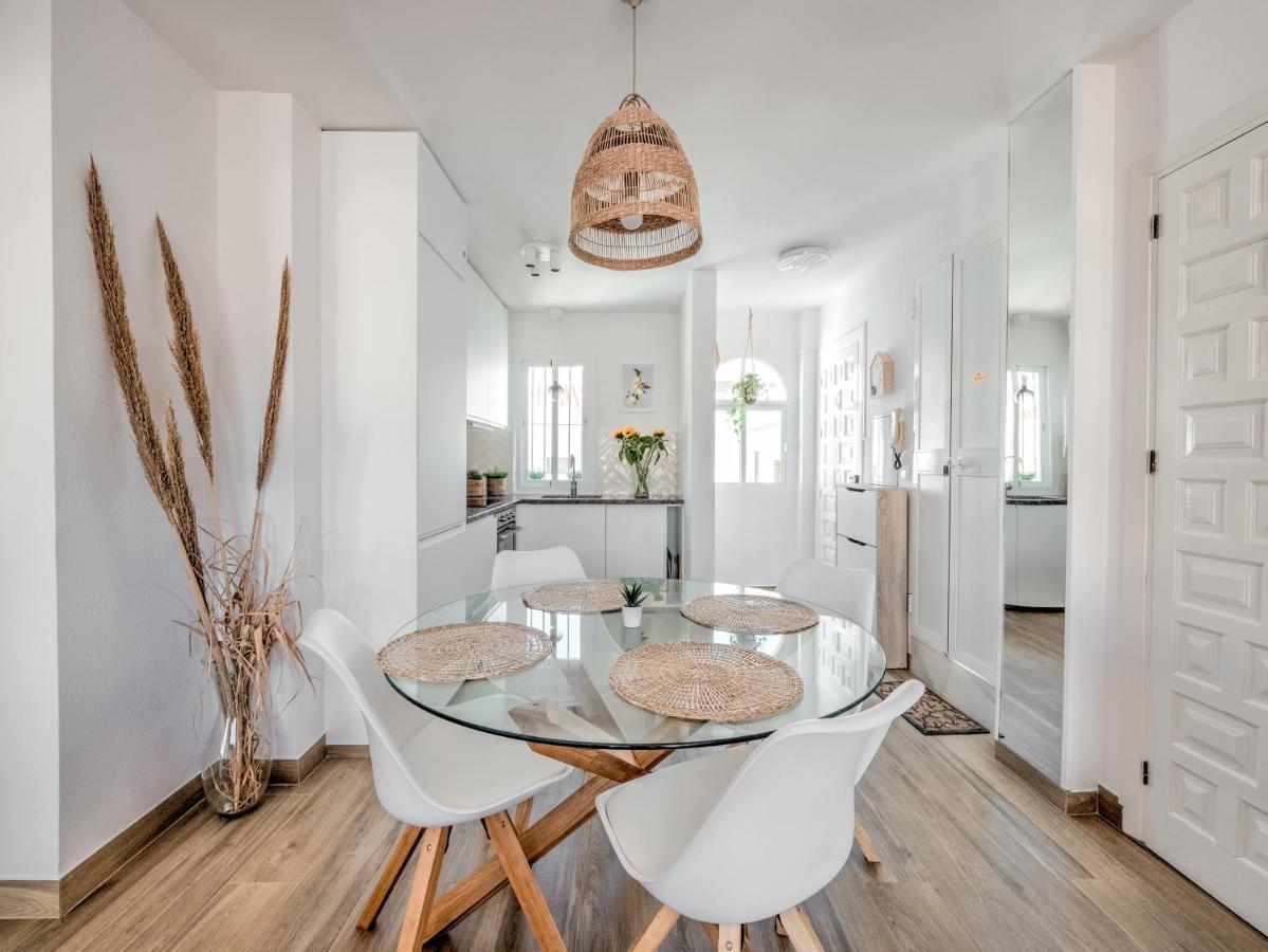 Fantastic Penthouse With Roof Terrace In The Heart Of Apartment *