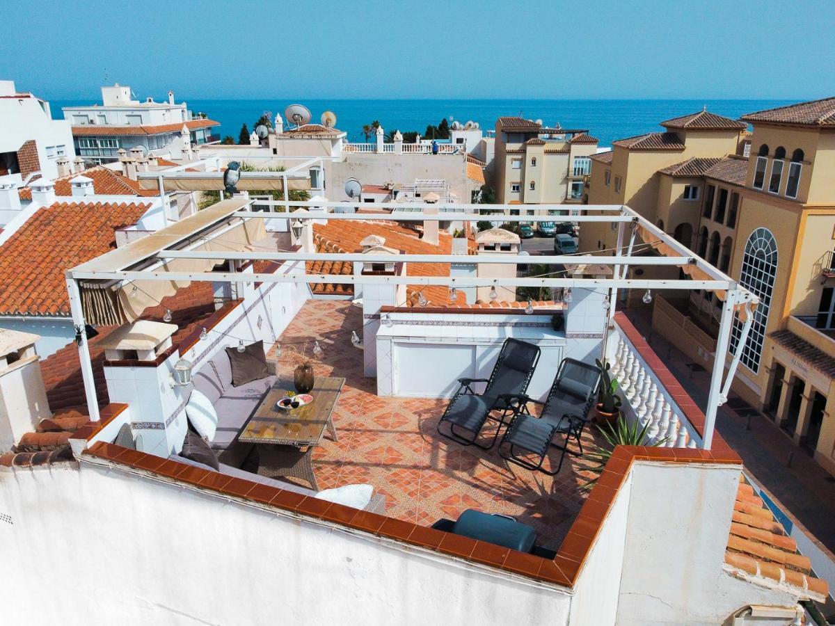Fantastic Penthouse With Roof Terrace In The Heart Of Apartment *