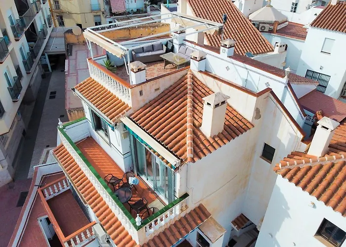Fantastic Penthouse With Roof Terrace In The Heart Of Nerja
